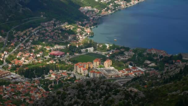 Boce Kotorské z výšin. Pohled z hory Lovcen do zátoky — Stock video