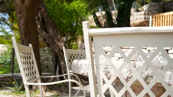 Tables in cafe on the street. Street Cafe. Restaurants in Monten — Stock Footage Tables in cafe on the street. Street Cafe. Restaurants in Monten Royalty Free Stock Video