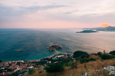 Sveti Stefan Adası, görünümü üzerinden Kilisesi, Sveti Sava,: s