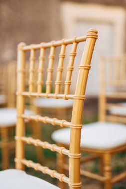 Düğün Ziyafet sandalyeler. Düğün süslemeleri. Düğün t