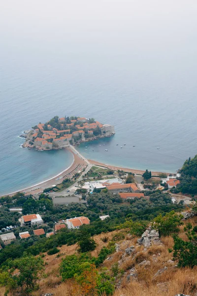Island of Sveti Stefan, view from the church of Sveti Sava, at s — Stock Photo, Image