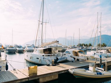 Porto Karadağ yat. Tivat elit alanı