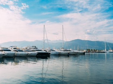 Porto Karadağ yat. Tivat elit alanı