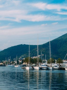 Porto Karadağ yat. Tivat elit alanı
