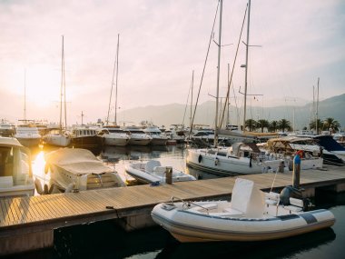 Porto Karadağ yat. Tivat elit alanı