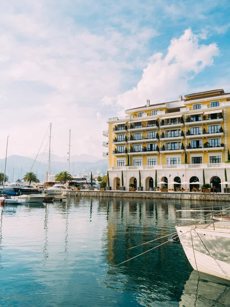 Regent Hotel, Tivat, Montenegro, Porto Montenegro — Zdjęcie stockowe