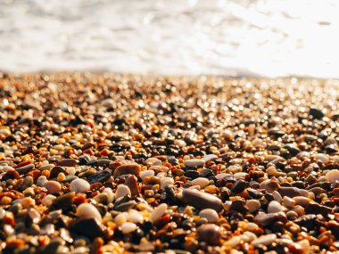 Çakıl plaj. Doku deniz kıyı. Adriyatik Denizi