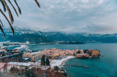 Karda, Karadağ Budvas Old Town. Sahil kapalı w.