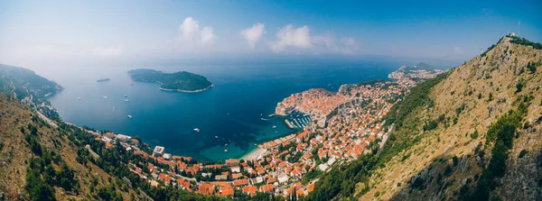 Dubrovnik Vista del casco antiguo desde la plataforma de observación —  Fotos de Stock