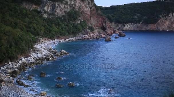 The beach "Crvena Glavica" in Montenegro. Wild beach — Stock Video