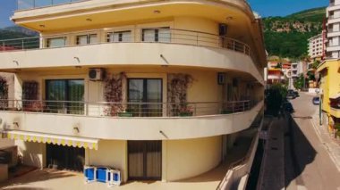 Villa Rafailovici, Karadağ Köyü denize yakın. AE