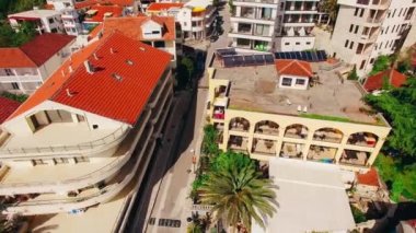 Villa Rafailovici, Karadağ Köyü denize yakın. AE