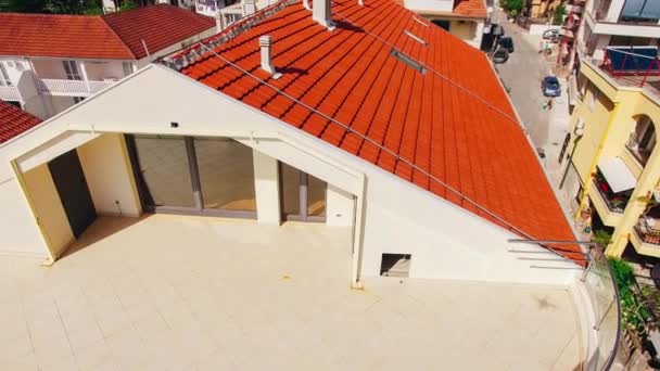 Villa près de la mer dans le village de Rafailovici, Monténégro. Ae ! 