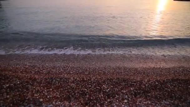 Puesta de sol sobre el mar. Puesta de sol sobre el mar Adriático. Sol para sentarse hacer — Vídeo de stock