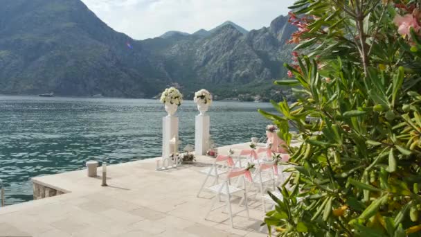 Ceremonia de boda en la orilla del Lago de Como — Vídeos de Stock