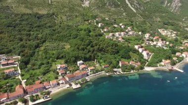 Karadağ'daki Satılık Arsa. Otel deniz kenarında. Prcan şehir