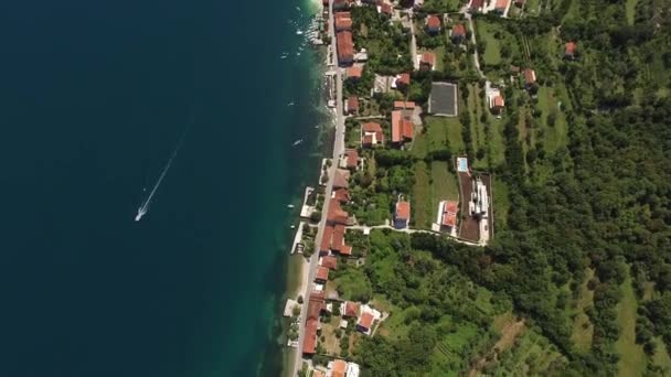 Grond te koop in Montenegro. Hotel aan de zee. De stad van Prcan — Stockvideo