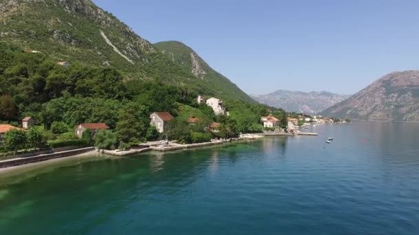 Grond te koop in Montenegro. Hotel aan de zee. De stad van Prcan — Stockvideo