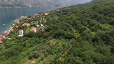Karadağ'daki Satılık Arsa. Otel deniz kenarında. Prcan şehir