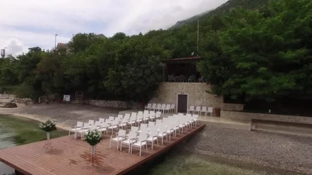 Bruiloft op de dokken in de baai van Kotor. Bruiloft in Montenegro. — Stockvideo