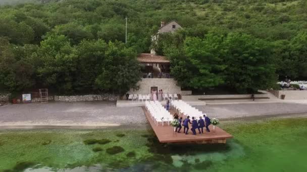 Casamento nas docas na Baía de Kotor. Casamento em Montenegro . — Vídeo de Stock