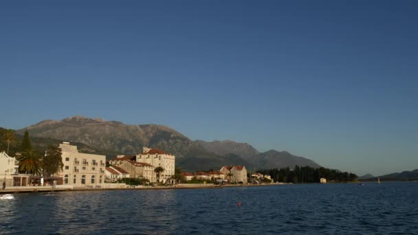 Waterfront Tivat, Czarnogóra. Zatoka Kotor — Wideo stockowe