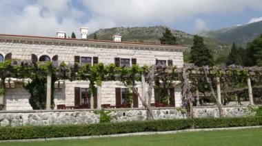 Park Milocer, Villa, Kraliçe plaj. Sveti Stefan Adası yakınlarında