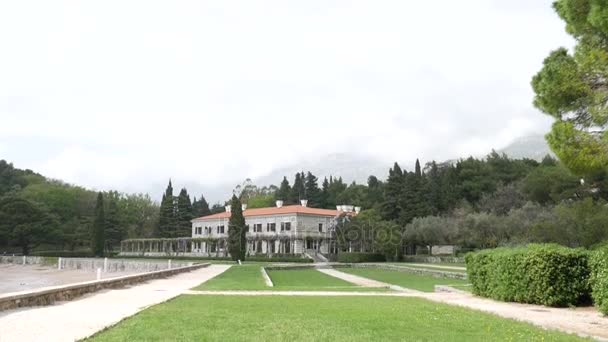 La Villa Milocer es uno de los balnearios más bellos de la Bu — Vídeo de stock