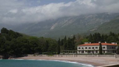 Güzel romantik açık görünümü ile eski lüks Villa Milocer Ho
