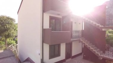 Dağlarda Villa. Karadağ, Kotor Körfezi. Çekim