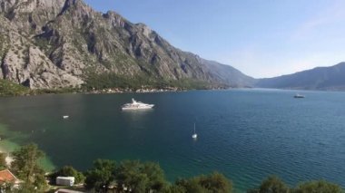 Kotor Körfezi, hava fotoğrafçılığı dron, Adriati yat