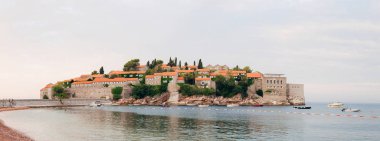 Sveti Stefan Adası. Panoramik çekim