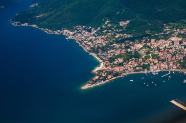 Karadağ sahil, uçak görünümünden.