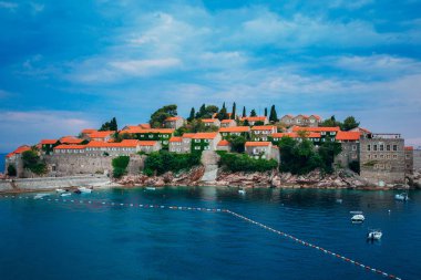 Sveti Stefan Adası. Panoramik çekim