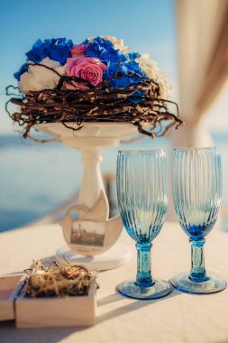 Denize yakın bir düğün buketi