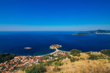 Sveti Stefan Adası. Panoramik çekim