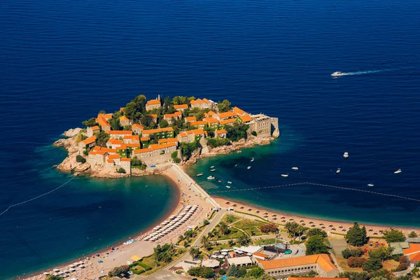 Ostrov Sveti Stefan. Panoramatický záběr — Stock fotografie