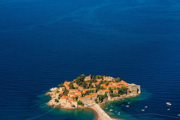 Sziget Sveti Stefan. Panorámás lövés — Stock Fotó