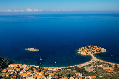 Sveti Stefan Adası. Panoramik çekim