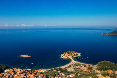 Sveti Stefan Adası. Panoramik çekim