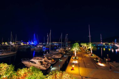 Elit marina Karadağ - Porto Karadağ Tivat'süper yatlar için