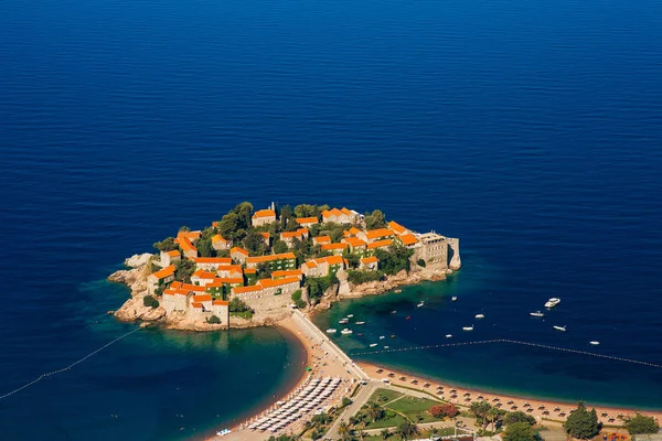 Sziget Sveti Stefan. Panorámás lövés — Stock Fotó