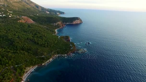 The beach "Crvena Glavica" in Montenegro — Stock Video