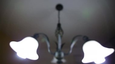 Avize daire. Ceili üzerinde güzel bir avize