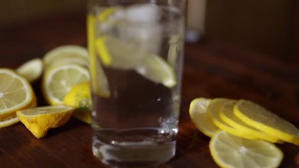 Preparation of lemonade — Stock Video