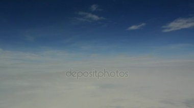 Bir uçak görünümünden bulutlar