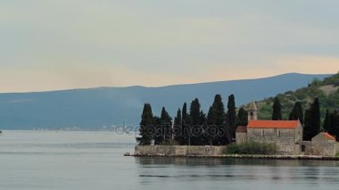 Gospa Adası od Skrpjela, Kotor Koyu'ndaki, Karadağ.