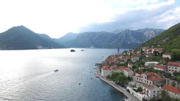 The old town of Perast on the shore of Kotor Bay, Montenegro. Th — Stock Video