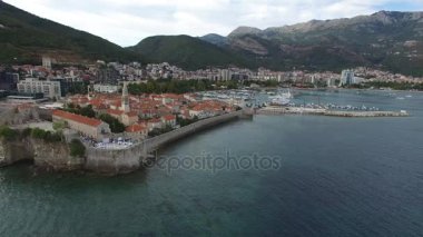 Eski şehir, Budva, drone ile çekim hava