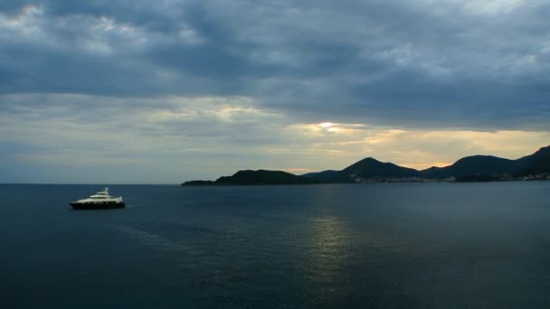 Yacht in the Adriatic sea in Montenegro — Stock Video